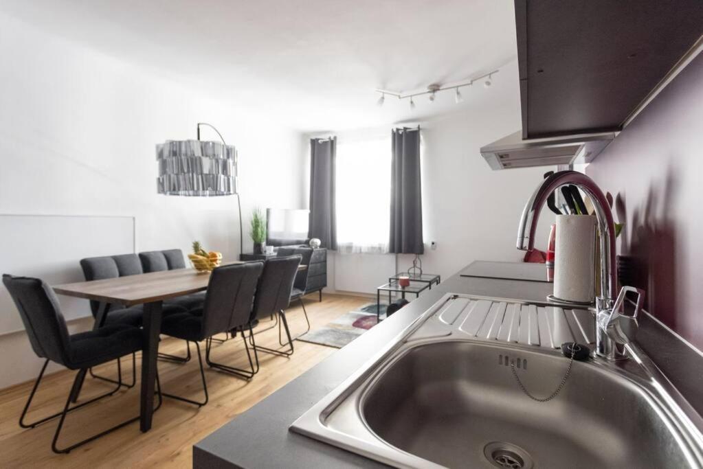 New Shalalaliving Vienna - Lovely Family Home Near Schoenbrunn - Pg エクステリア 写真