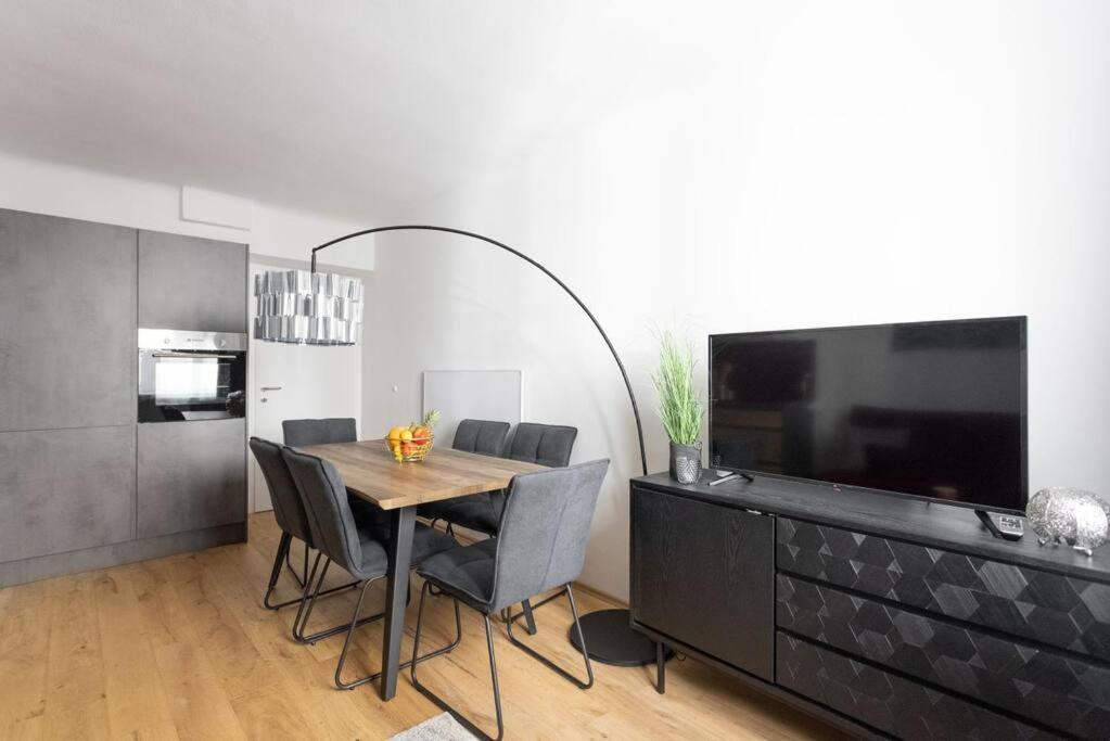 New Shalalaliving Vienna - Lovely Family Home Near Schoenbrunn - Pg エクステリア 写真